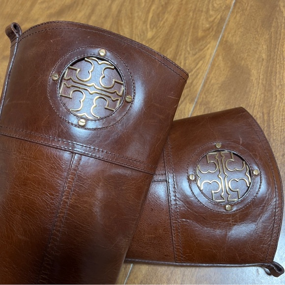 Tory Burch Brown Leather Gold Plated Logo Zipper Closure Moto Tall Boots size 7 - Picture 7 of 13